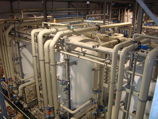 Трубопроводная система для транспортировки соляной кислоты